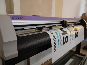 Evodruck Werbung - Schneideplotter - Zum schneiden von Aufkleberm, Flexdruck, Digitalflexdruck, Flockdruck, Schaufensterbeschriftung Luxemburg Wasserbillig Trier Konz Grevenmacher