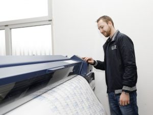 Evodruck Werbung - Druckplotter - Bedrucken von Aufklebern, Plakaten, Textildruck, Banner, Bauzaunbanner Luxemburg Wasserbillig Trier Konz Grevenmacher