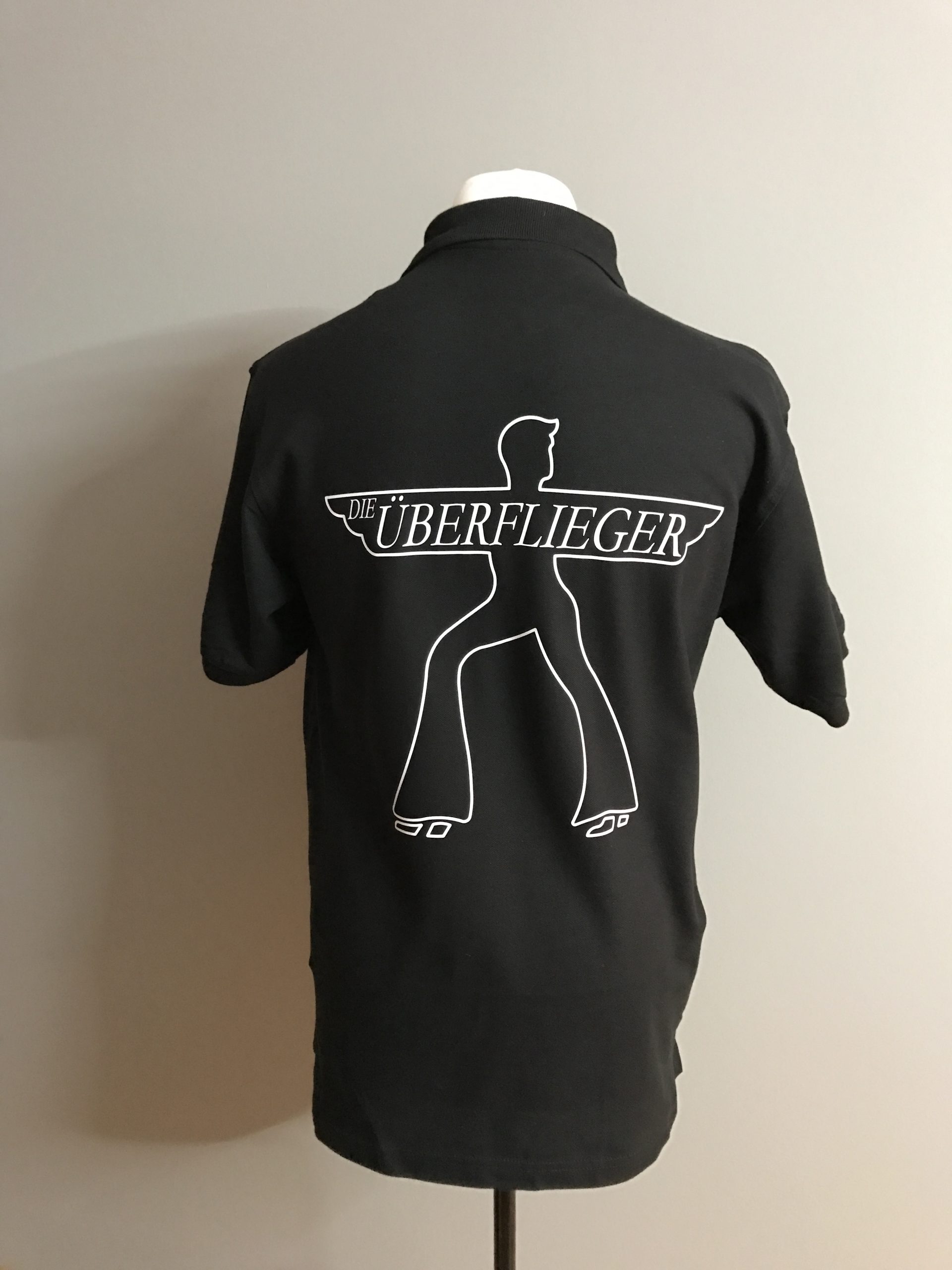 Bedrucktes Shirt mit klaren Linien für den Transferdruck