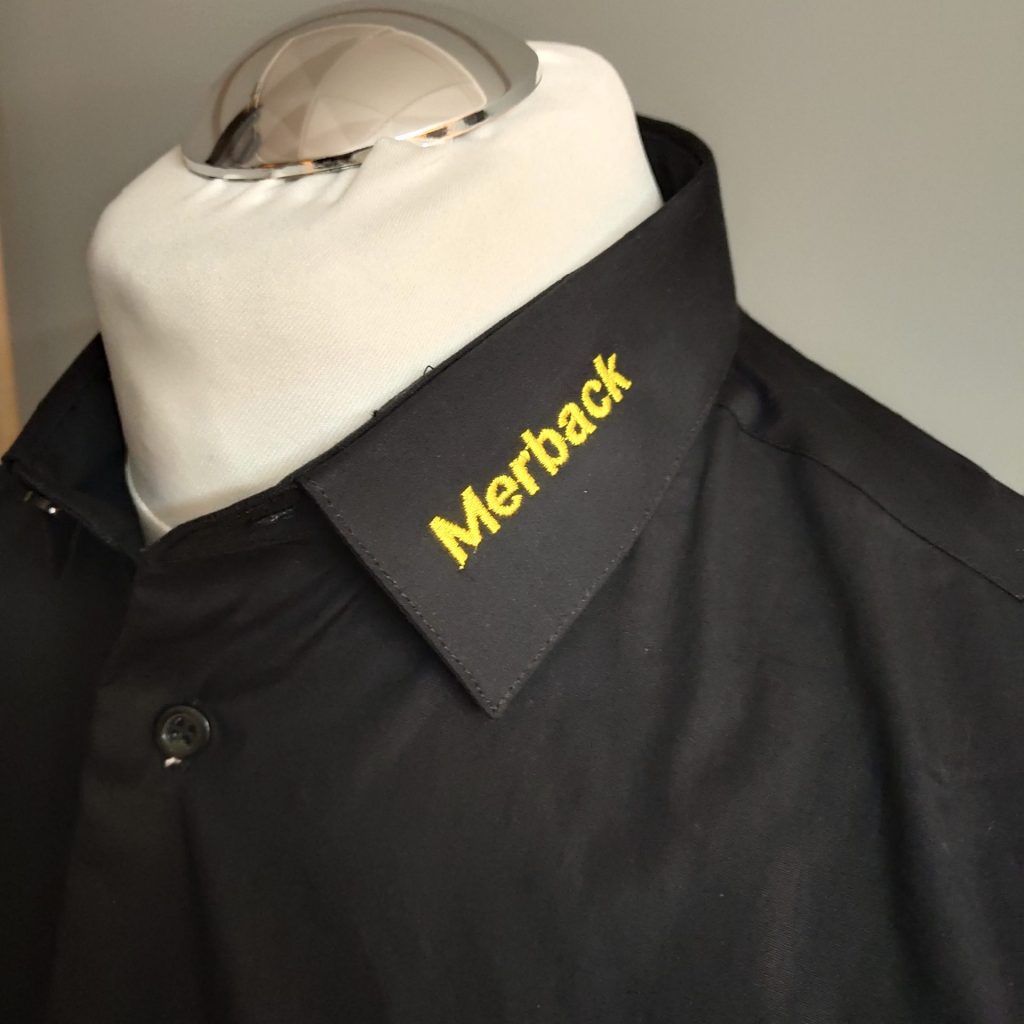 Bestickte Hemden und Mützen Made4you Werbung Luxemburg Wasserbillig Trier Konz