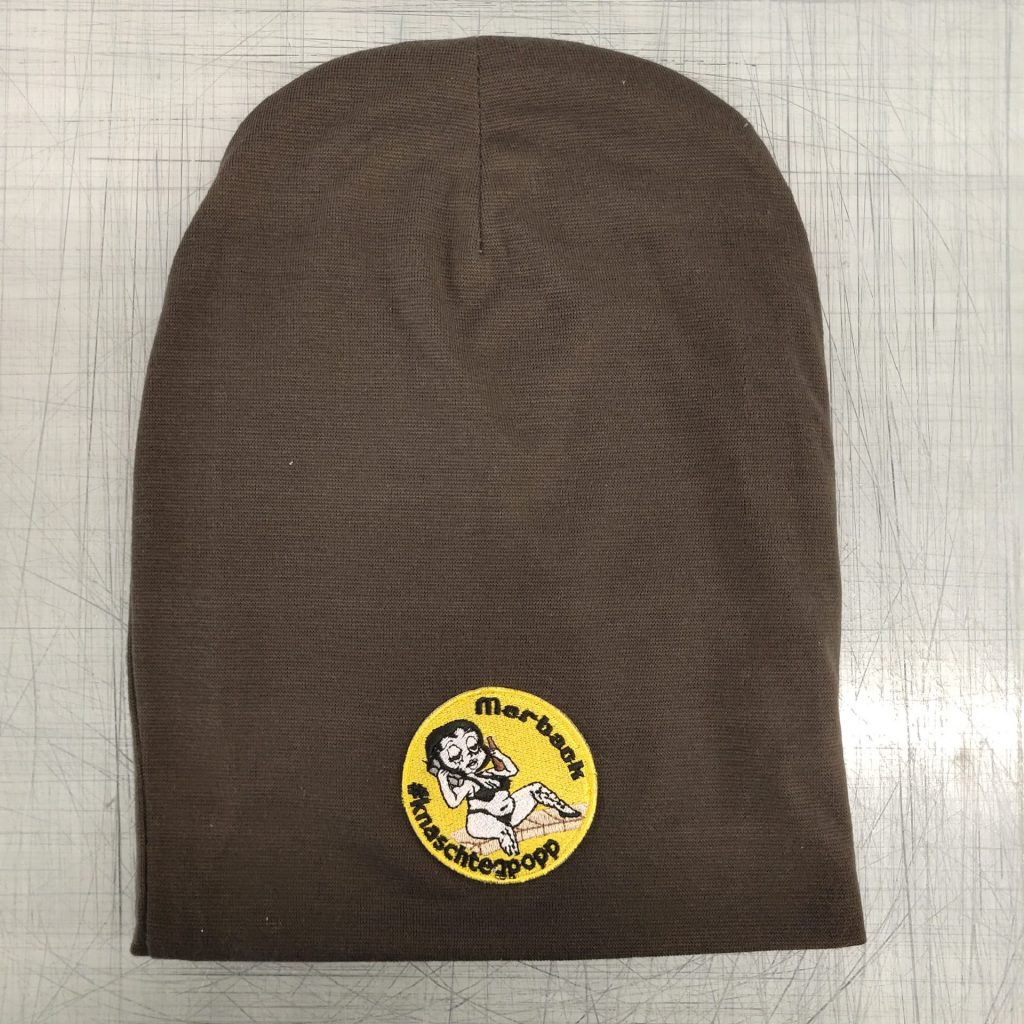 Bestickte Hemden und Mützen Made4you Werbung Luxemburg Wasserbillig Trier Konz